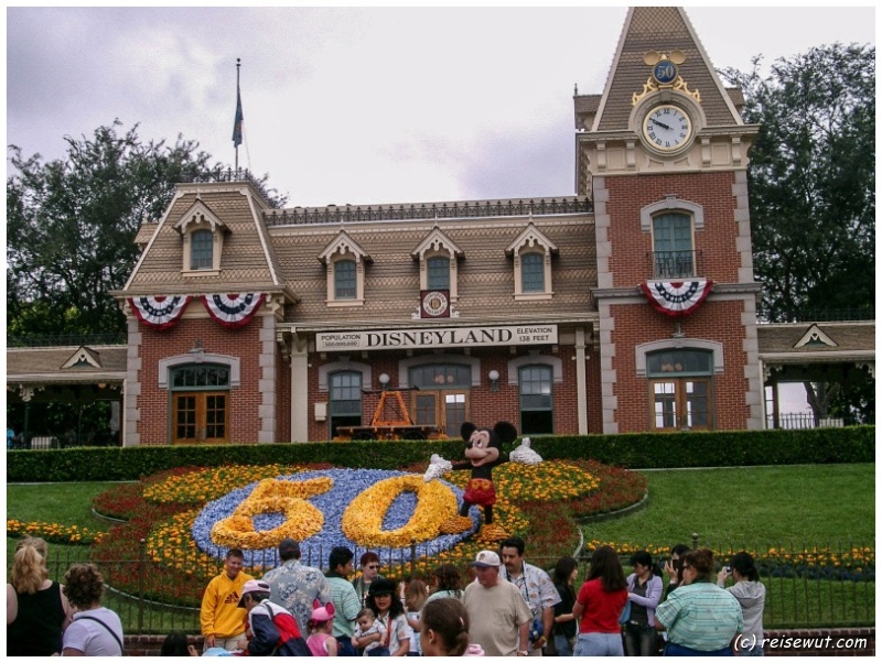 Disneyland Anaheim Eingangsbereich, ab hier verteilen sich dann die einzelnen Bereiche