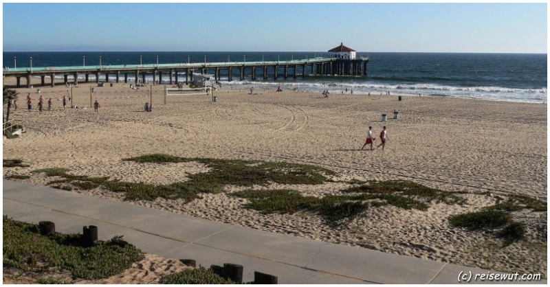 Manhattan Beach, im Hintergrund der Pier