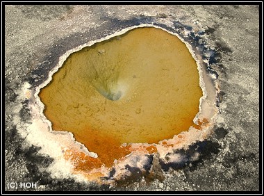 West Thumb Pool